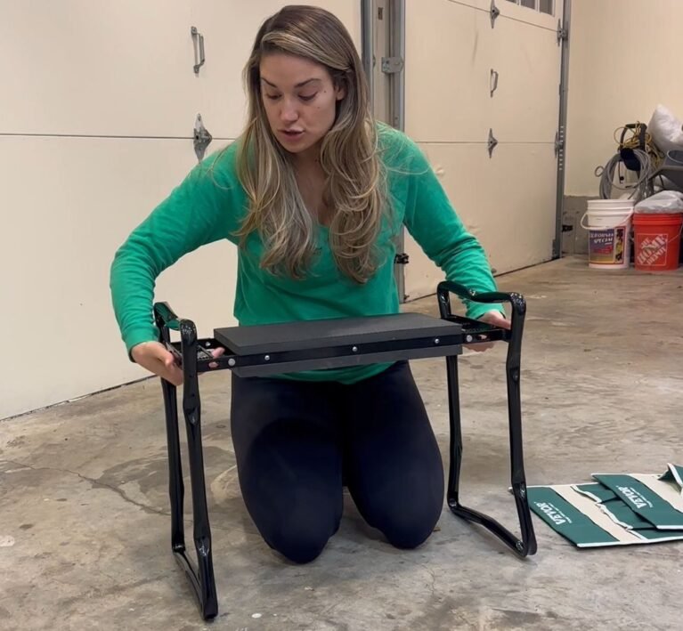 VEVOR Garden Kneeler and Seat Heavy Review